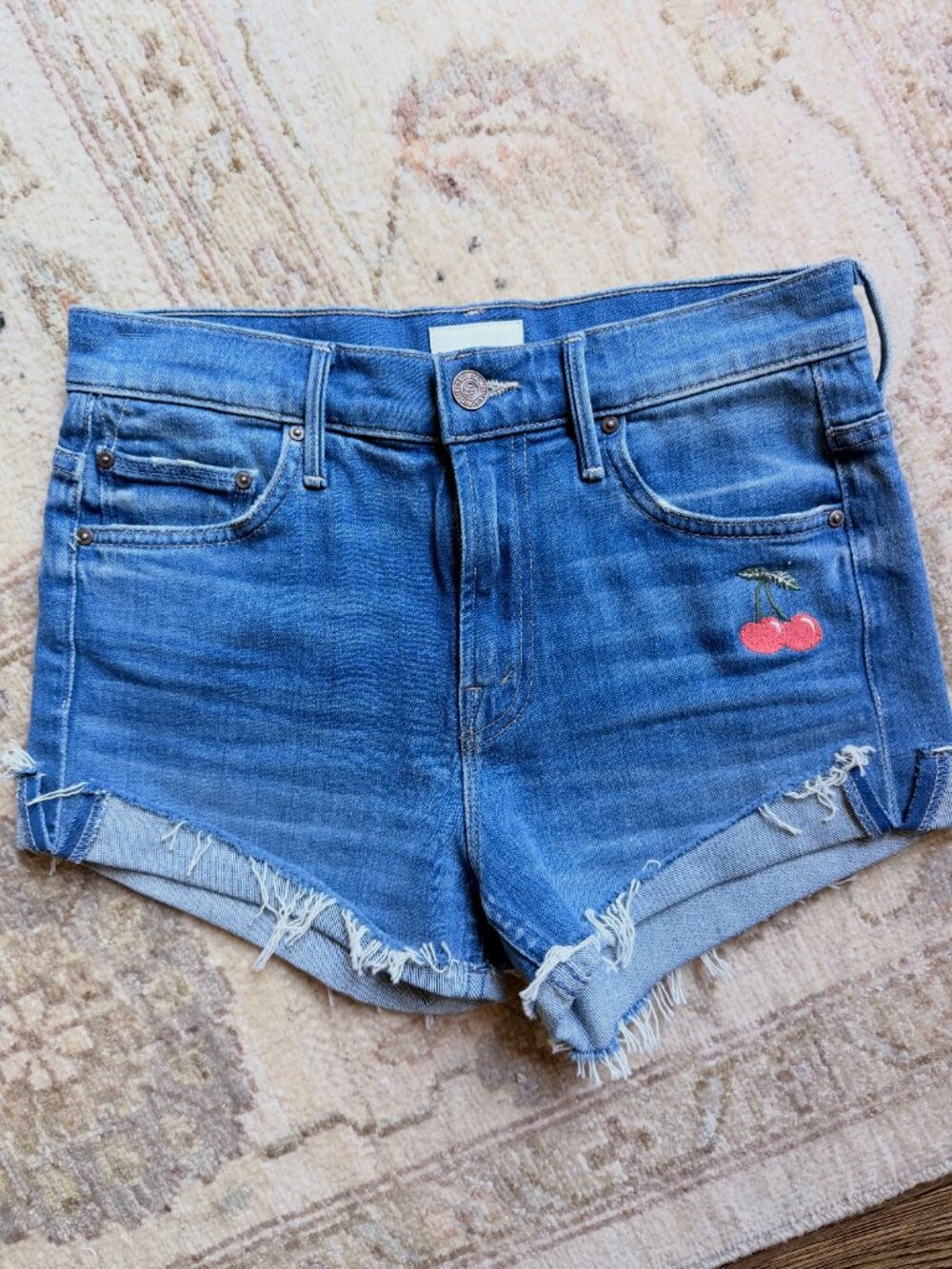 MOTHER The Rascal Slit Flip Short - Gold Rush - Size 25 - Picture 4 of 9